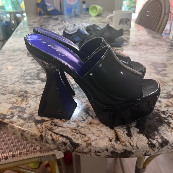 Circus by Sam Edelman Avery Mule - Picture 2 of 3